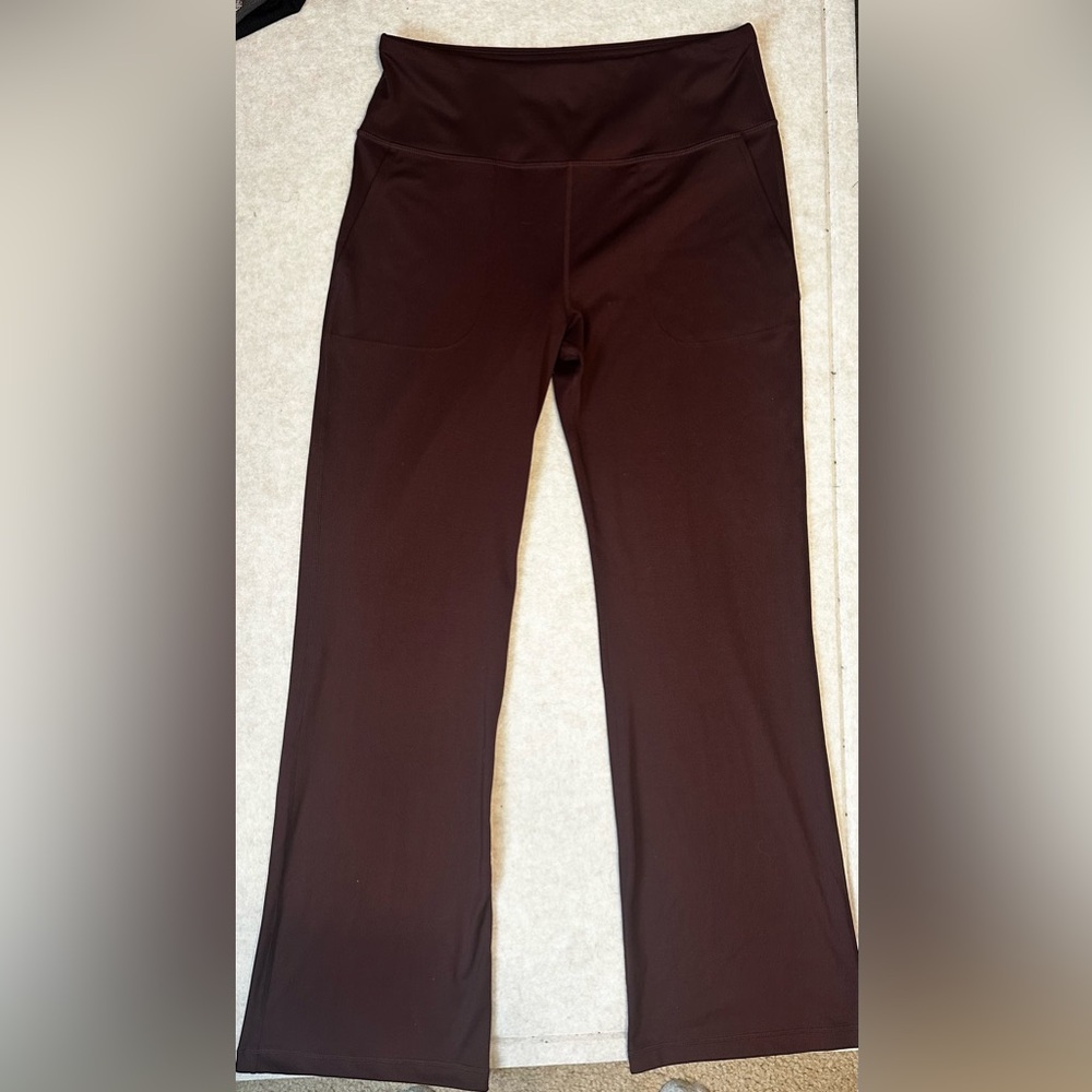 V A Core Flared Brown Wide-Leg Leggings
